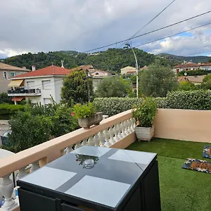 https://studio-1-la-trinit-proche-de-nice-monaco-et-litalie.fr-provencehotel.com